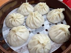 -莱莱小笼·乔艾