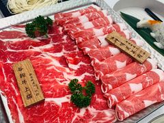 -呷哺呷哺