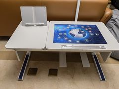 -moll学习桌椅(上海久光百货店)