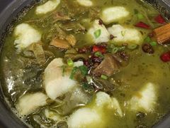 -周鱼小馆石锅酸菜鱼(活力汇店)