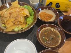 -阿山卓·野生菌火锅·纳西火塘烤肉