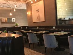 卡座-大树餐厅(红旗街万达店)