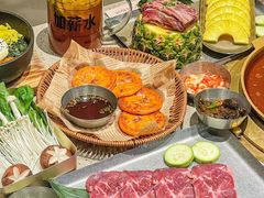 -蚂蚁洞·烤肉大营地(上海静安大悦城店)