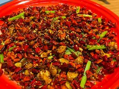 -先启半步颠小酒馆(白麓里店)