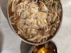 -正宗杨记普洱酸醋米线(总店)