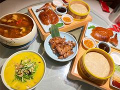 上汤豆苗-北院·果木烤鸭·25年东北菜(创意产业园店)