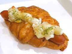 土豆沙律香肠可颂-可颂坊(中心书城店)