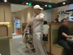 -海底捞火锅(凯德广场店)