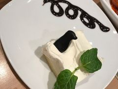 -必胜客(漕宝路店)