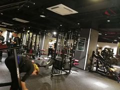 -一兆韦德健身(张杨路店)