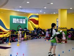 -阿布溜溜·轮滑(21世纪太阳城店)