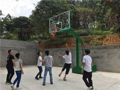 -松山湖南湖湾露营营地