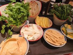 -袁山山重庆火锅(丈八北路店)