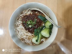-李先生牛肉面大王(成都东站西广场店)