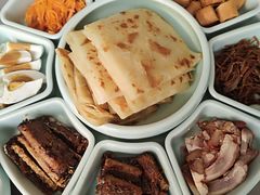 -静之湖湖畔餐厅