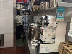 -阿姨奶茶专卖(舌涧道杭州惠民路创始店)