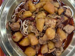 -牛一嘴·兰州牛肉面·大盘鸡(财富中心店)