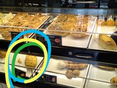 红豆馅菠萝包-Caidie Bakery采蝶轩(翠微店)