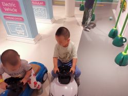 -桃桃城堡(欧亚汇集店)