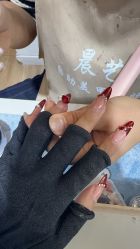 -晨·艺美甲美睫
