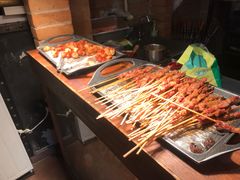 烤羊肉串-好伦哥比萨烤肉自助(马家堡店)