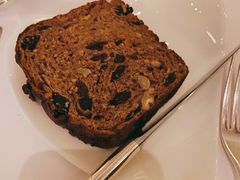 黑麦葡萄核桃面包-Jean Georges