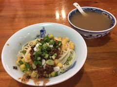 -兵哥豌豆面(建设巷店)