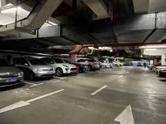 -金玉兰广场·停车场