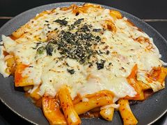 芝士拉面炒年糕-博欧姆新派韩国料理·炸鸡(艾尚店)