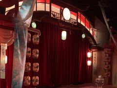 -暴风岛沉浸式体验馆(百联世纪店)