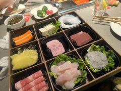 -海底捞火锅(杭州天虹购物中心店)