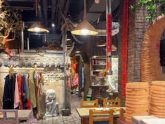 -破瓦寒窑·地摊烤羊排