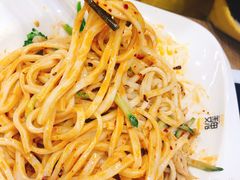 -魏家凉皮(文景路店)