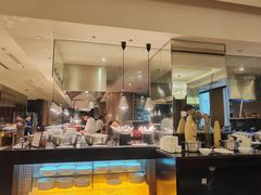 -上海西藏大厦万怡自助餐厅(徐汇店)