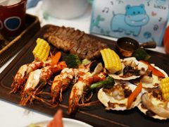 -水桶王国主题餐厅·聚会·生日派对·亲子活动·家庭套餐(亚龙湾希尔顿店)