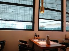 靠窗位-HELLO MUSAE 拾光缪斯餐厅·纯正希腊风味(苏州中心店)