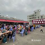 这家牛肉火锅太好吃了！