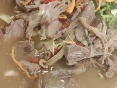 -冶建镜子·老南昌大排档·江西虾王(总店)