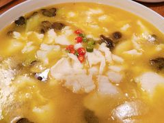 -赶海部落海鲜城(海阳路店)