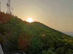 -紫金山山顶公园