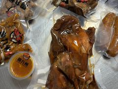 -震九州熟食(凯旋路店)
