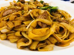 干炒牛河-粤·向群饭店(龙津东路总店)