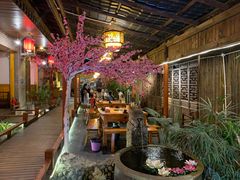 -三道苗苗鱼·美蛙黄辣丁(八里店)