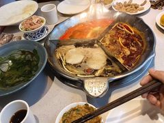 -渝大龙重庆火锅(温泉月亮湾店)
