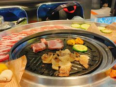 -哈哈碳都·牛肋条无限自助烤肉(台江万达店)