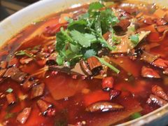 -万重锦·人文川菜馆(骡马市店)