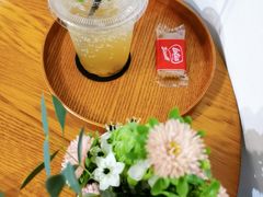 百香果气泡水-灶咖KITCHEN