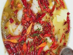 -姚姚酸菜鱼·金戈戈香港豉油鸡(喜荟城联名店)