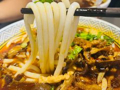 -粉吖吖·邵阳米粉(体育西路店)