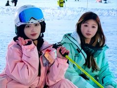 -济南卧虎山滑雪场